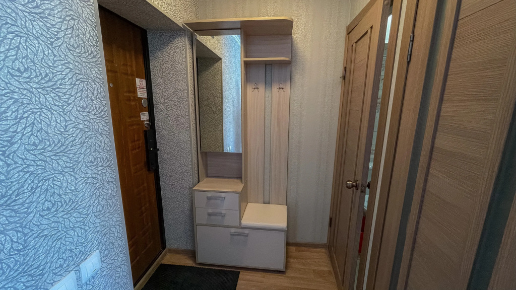 Квартира на Завенягина 6к1 з6/35