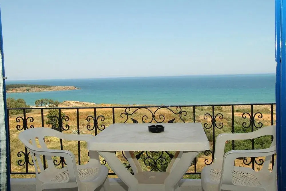 Alexis Hotel