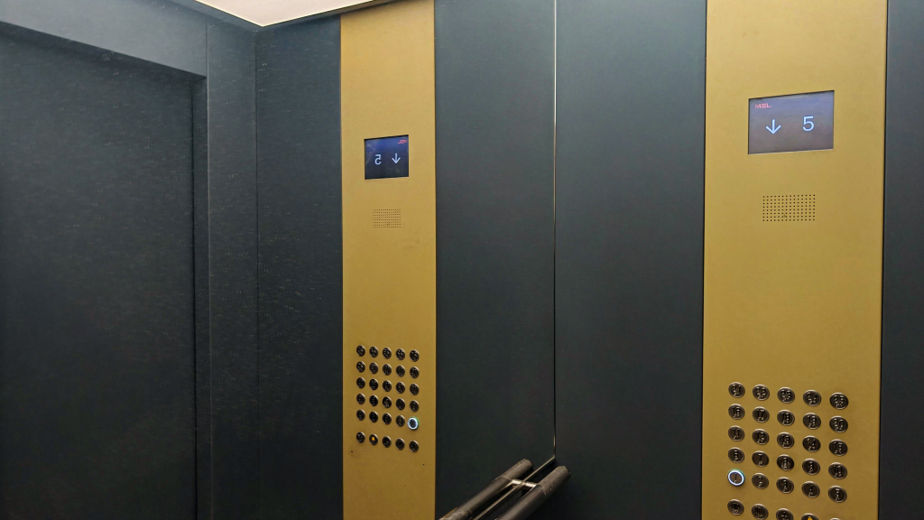 Квартира ТЕРРА48 Тайм-2 Рядом с Автовокзалом