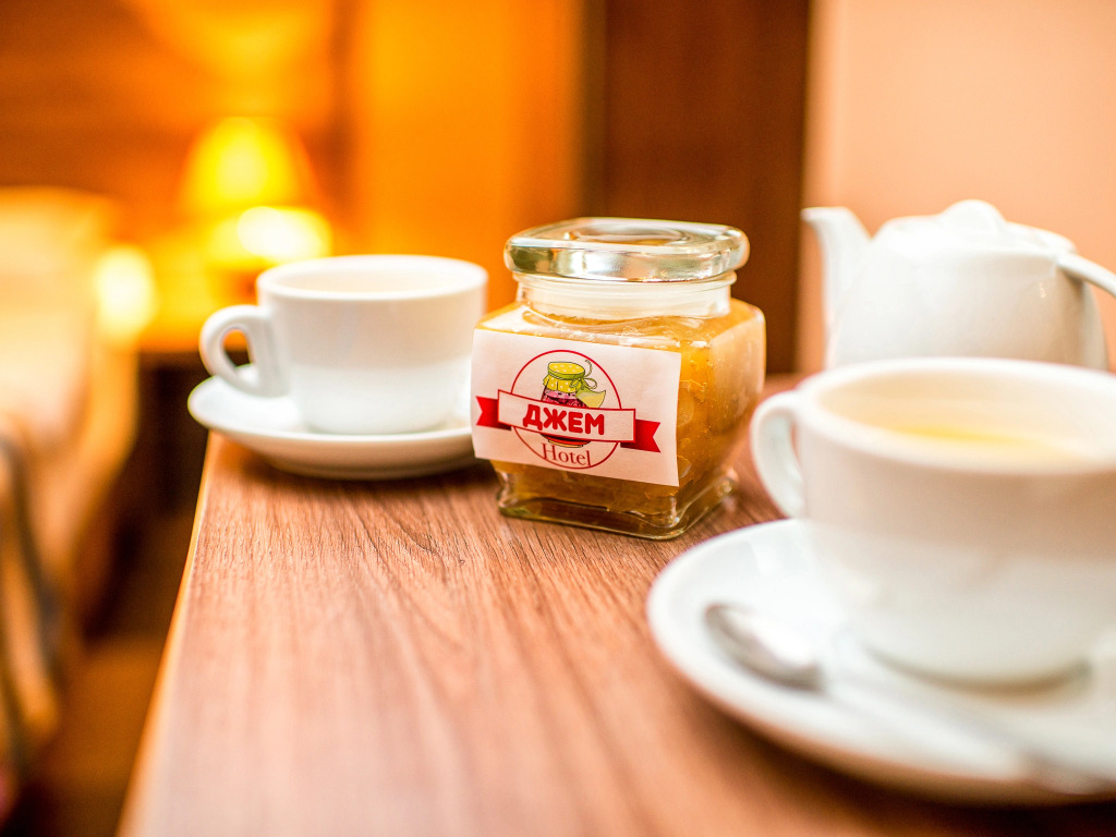 Lviv Central Jam Hotel