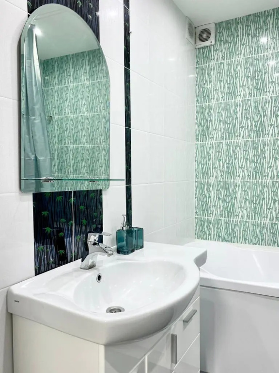 Svetlye Formata 1+ Vozle Tts Ostrov Apartments