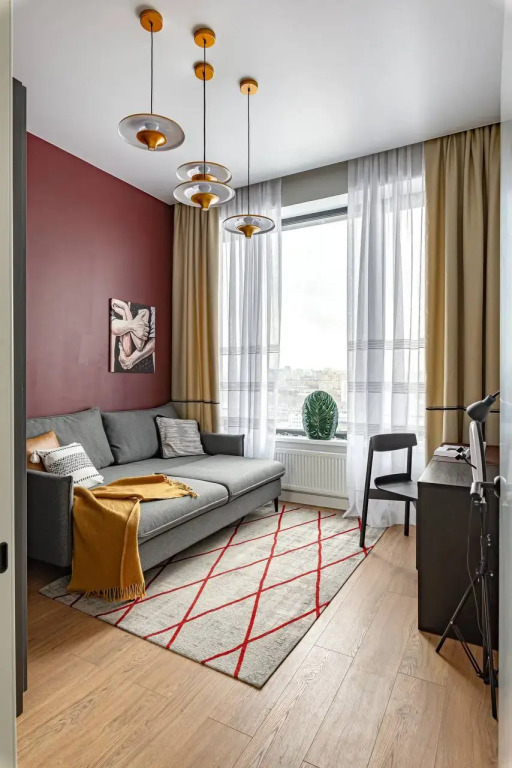 Квартира N8