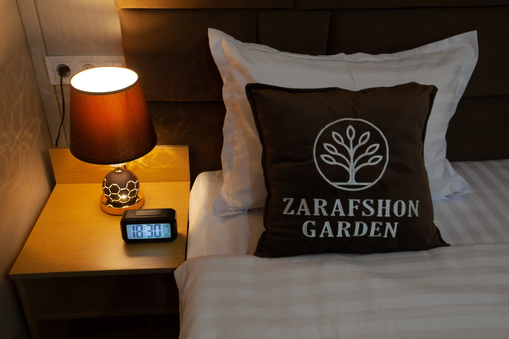 Отель Zarafshon Garden