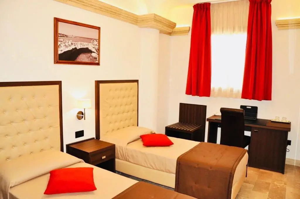BHB Hotel