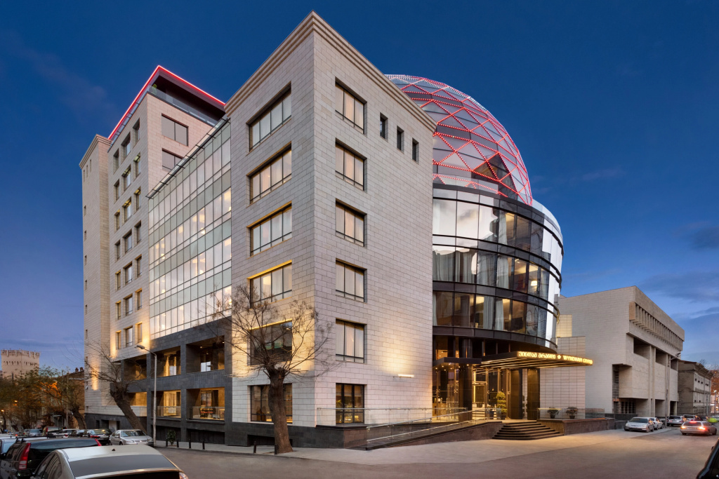 Отель Wyndham Grand Tbilisi