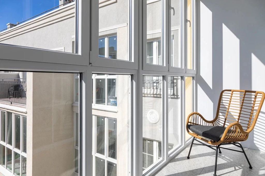НаМореApartment's Кваритра дизайнерская с видом на море