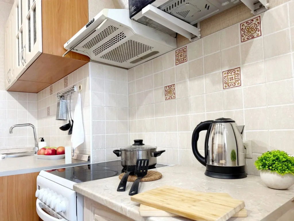 Квартира Konstantinov Apartments на Адриена Лежена