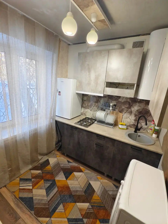 Апартаменты Комарова 13б