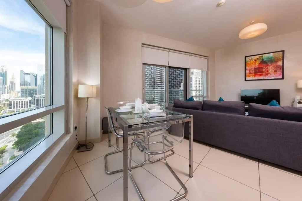 Апартаменты The Lofts Downtown Views