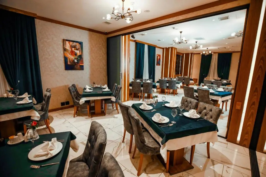 Regal Inn Hotel