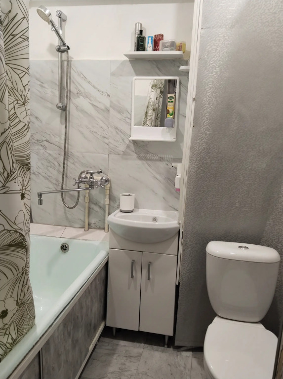 Квартира Новочеркасская VS Ладожская