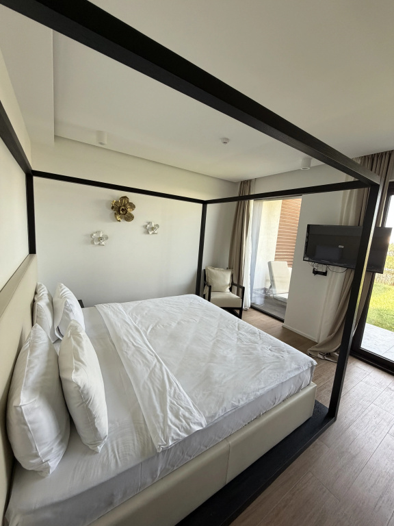 Sea Breeze White Villas