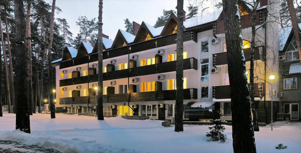 Ukraina Hotel