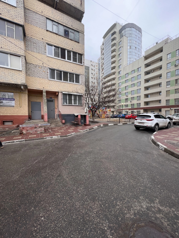 Квартира 2х комнатная на Народном Бульваре 77