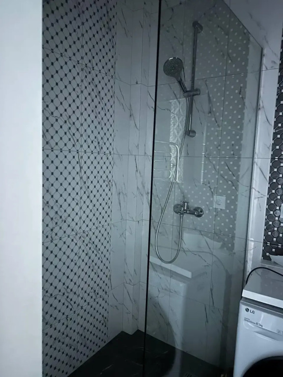 Апартаменты Кирова 1-905