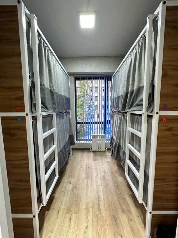 Хостел izzzi hostel Bishkek