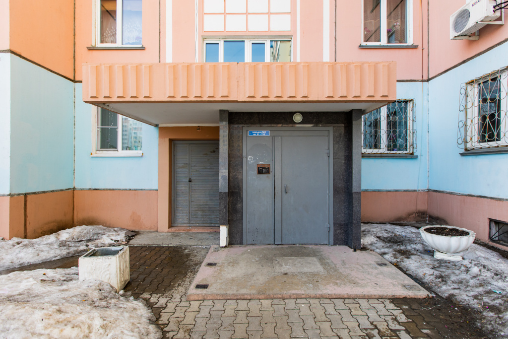 Квартира Трехкомнатная в Хабаровске