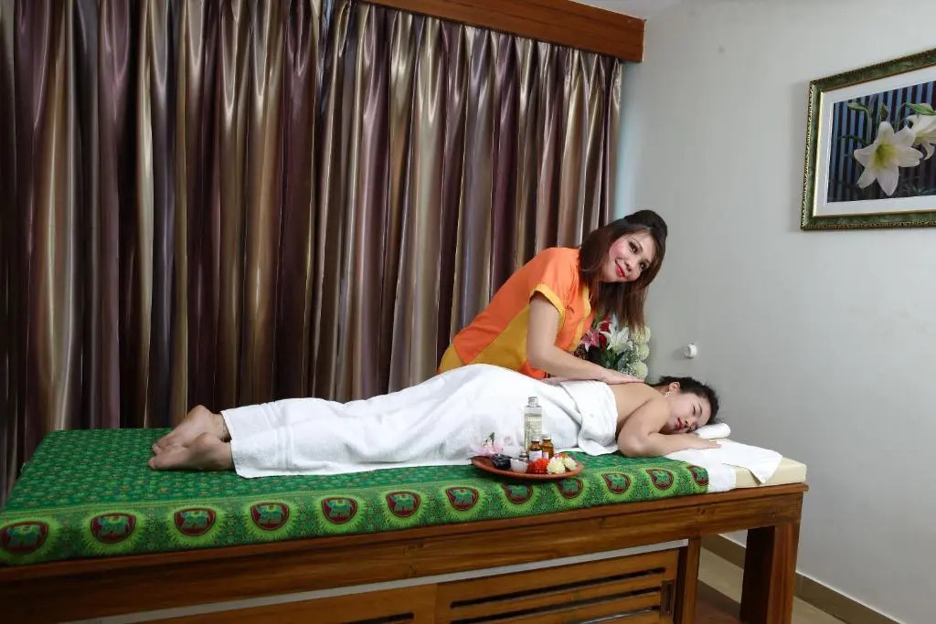 FARS Hotel & Resorts - BAR-Buffet-Pool-SPA