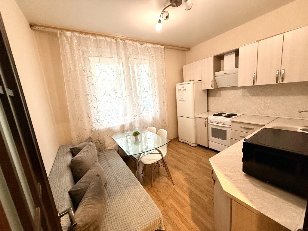 Квартира на Курыжова 15к2