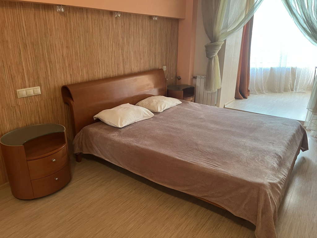 Квартира на бульваре Победы 45а