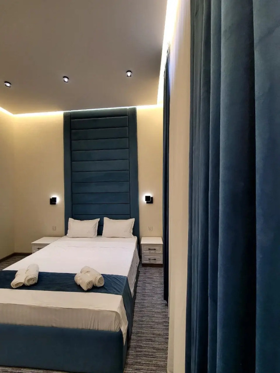 MIRON Hotel