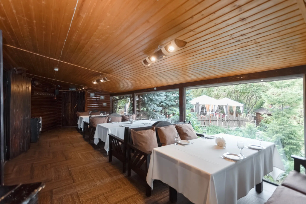 Курортный отель Poiana Bradului Complex Hotelier & Restaurant