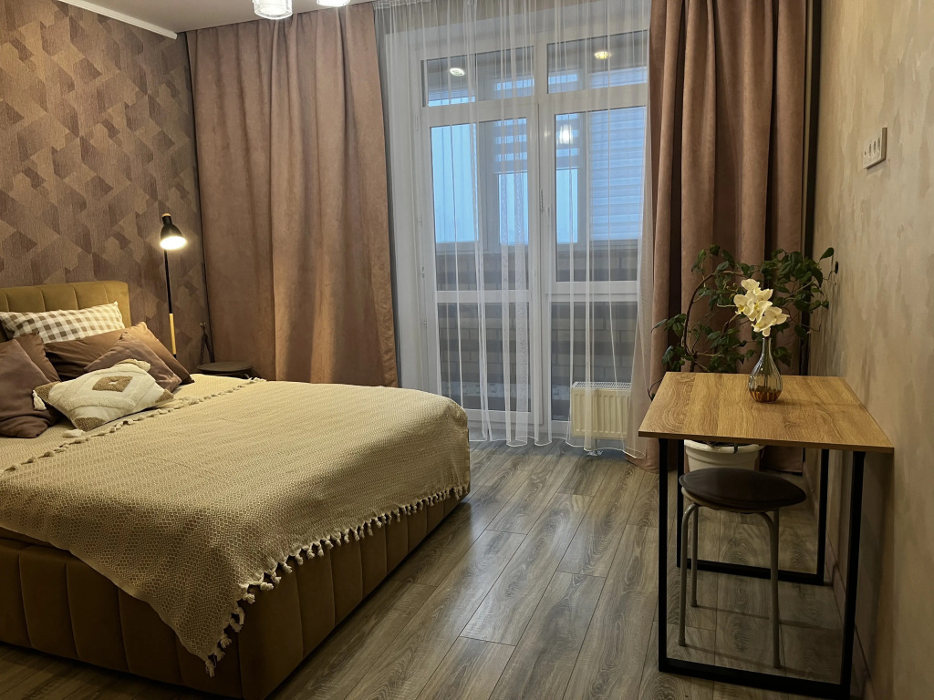 Квартира на Тимофея Чаркова 79к2