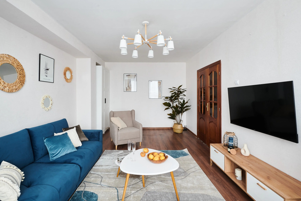 Квартира GM Apartments Стильная Трехкомнатная с видом на Новый Арбат