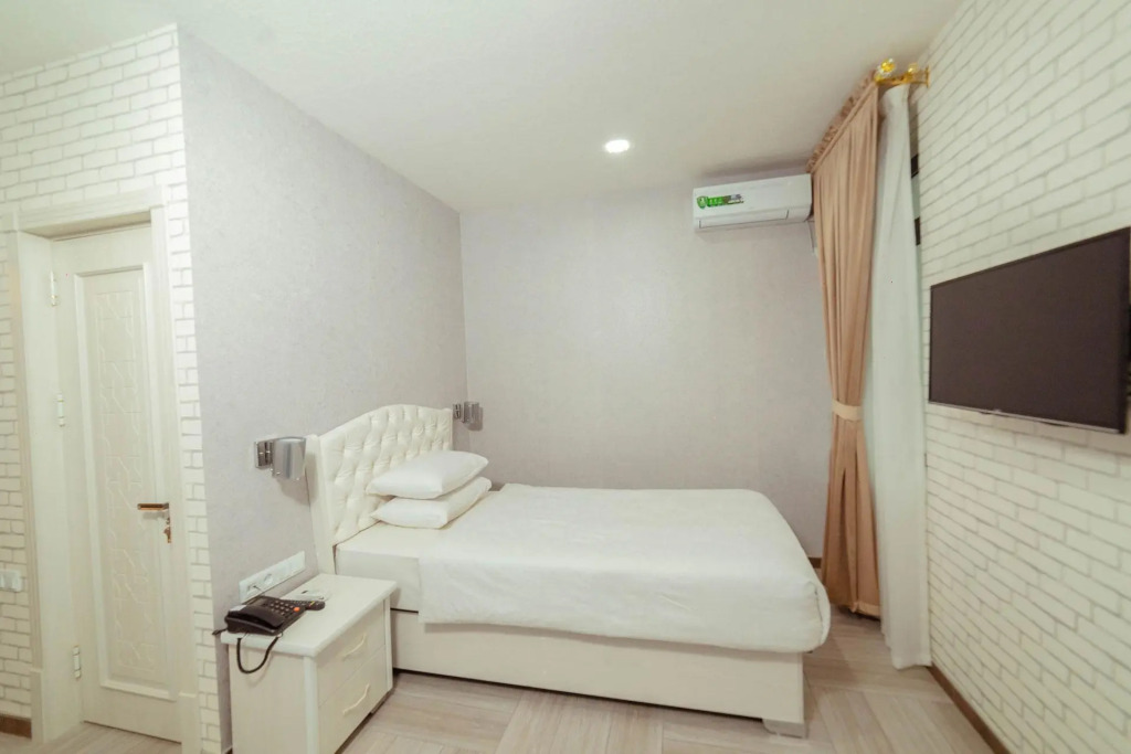 Asmald Palace Hotel