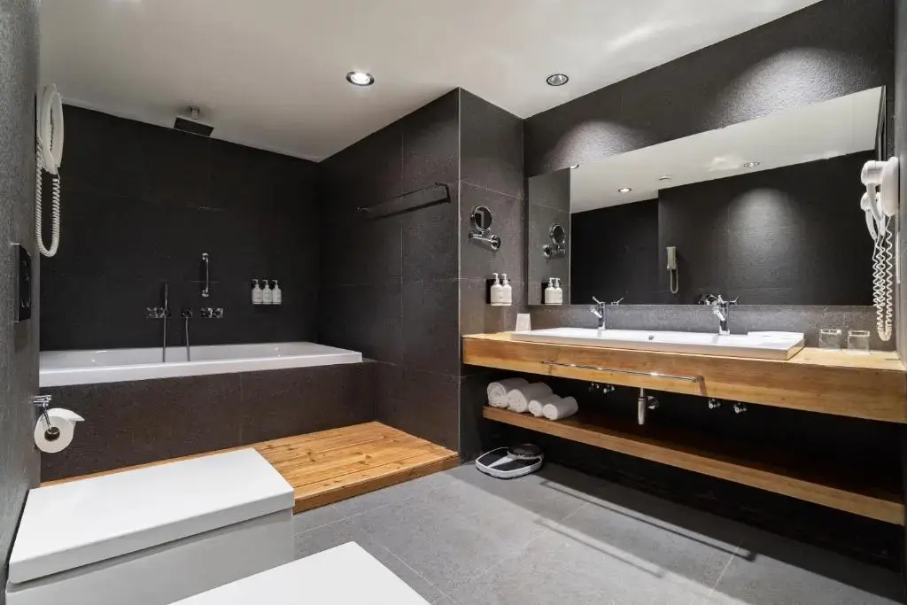 Holiday Inn Тбилиси
