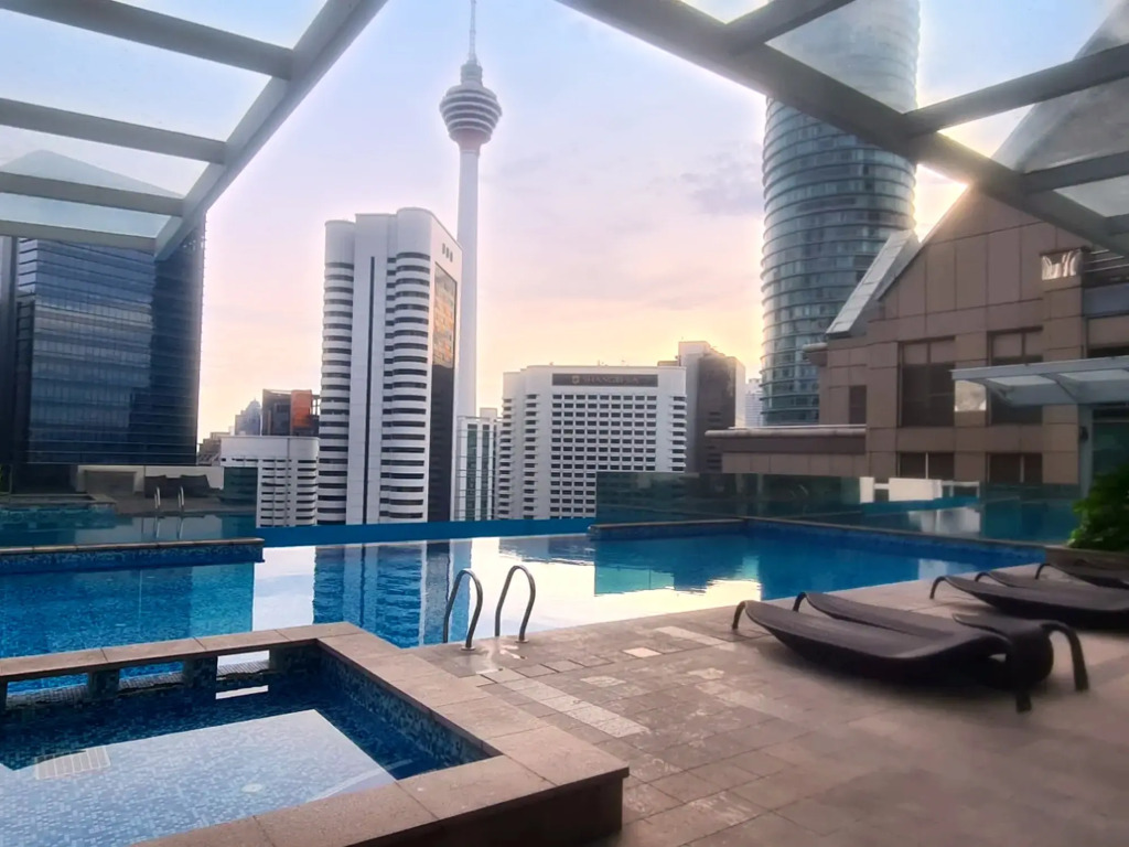 Отель Cormar Suites Kuala Lumpur