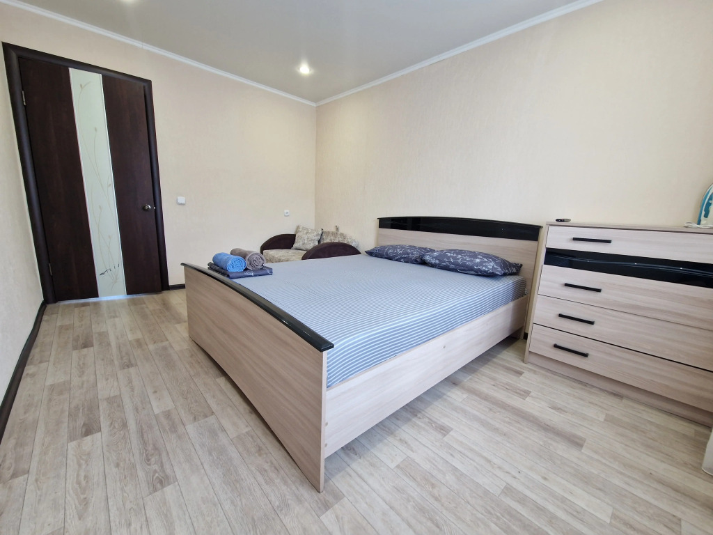 Квартира Виталий HouseRent Двухкомнатная по ул. Шевченко, 80