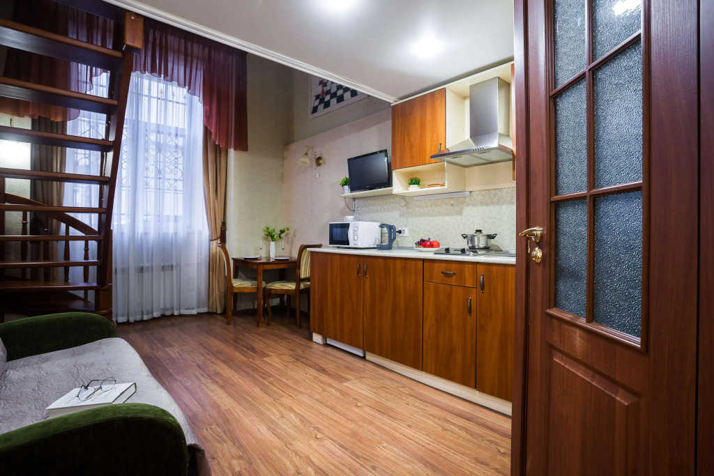 Apt On Tuchkov 24 #1