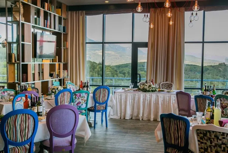 Dachi hotel