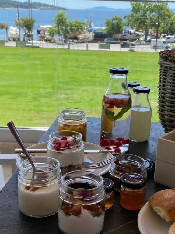Thetis Boutique Apartments