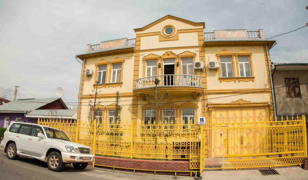 Yeti Hostel