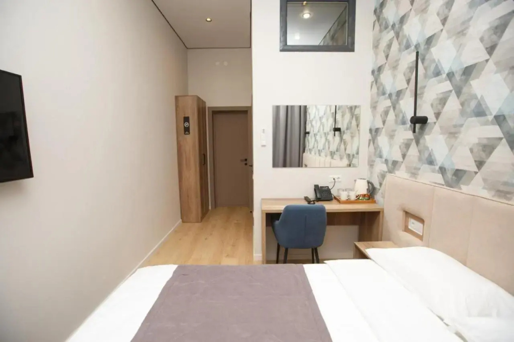 Asyl Hotel