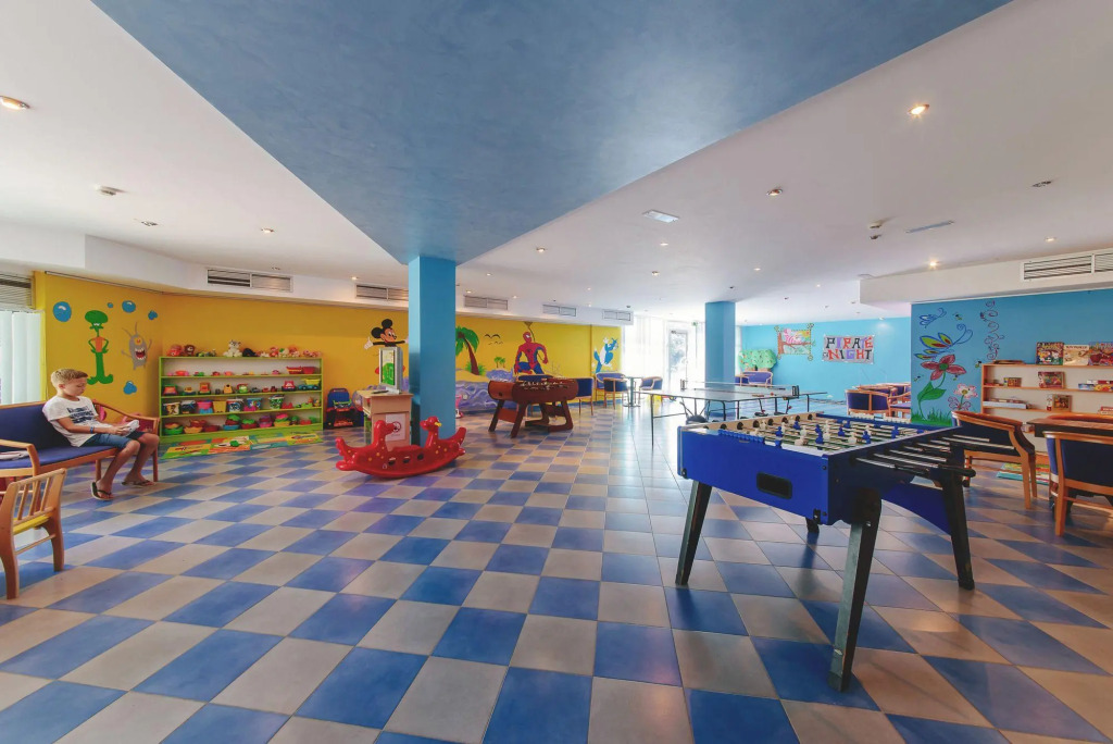 Hotel Montenegro