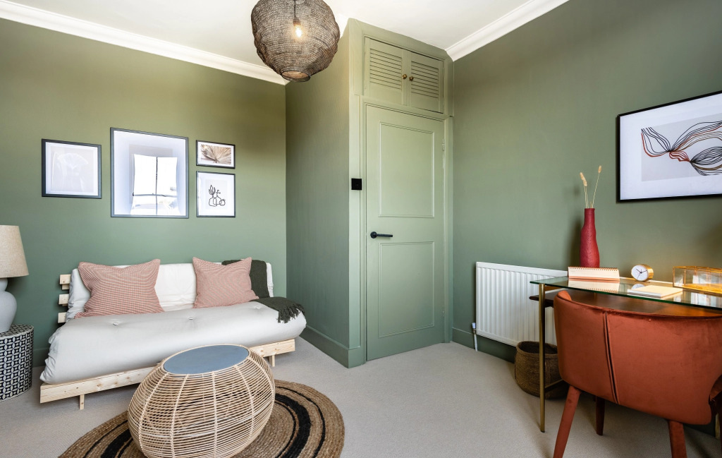 The Battersea Retreat - Modern & Bright 1bdr Apartment with Balcony