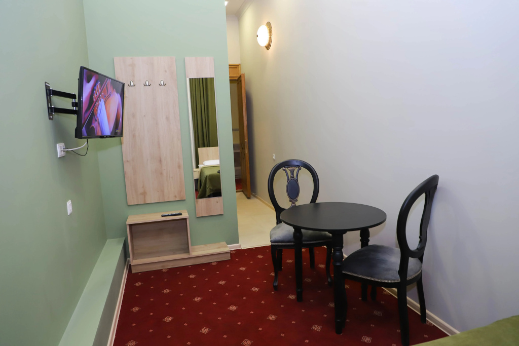 Araks Hotel Complex