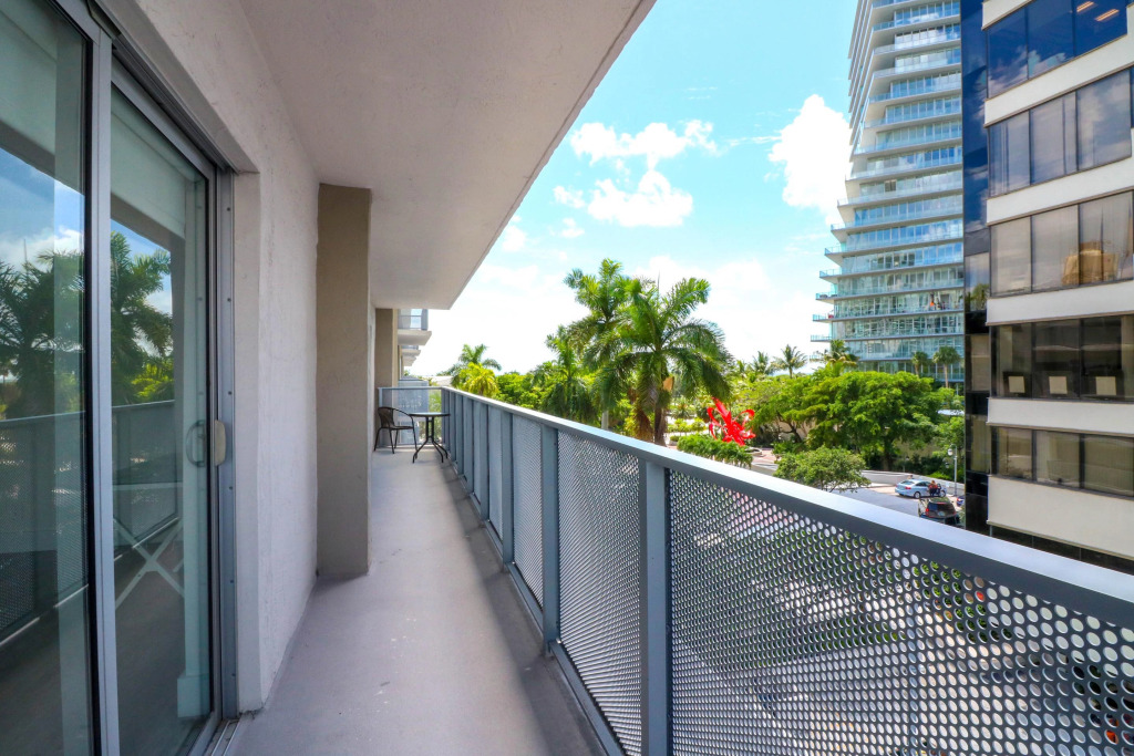 Апартаменты Stylish near Entertainment District
