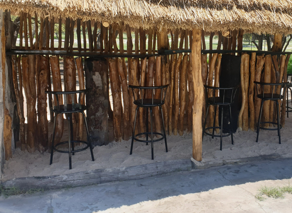 Отель Paradise Rest Camp