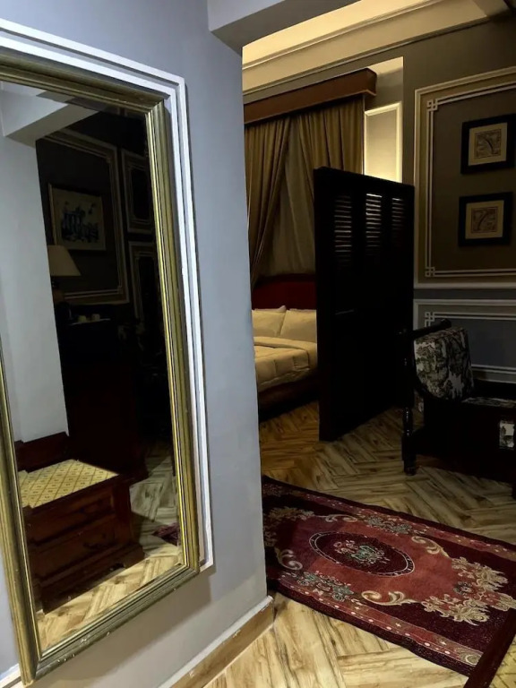 Cosmopolitan Cairo Hotel