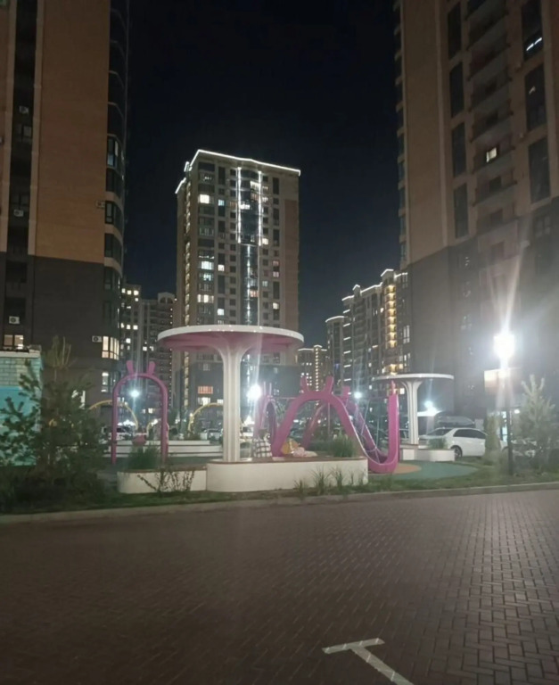 Квартира новая в семейном комплексе Достояние
