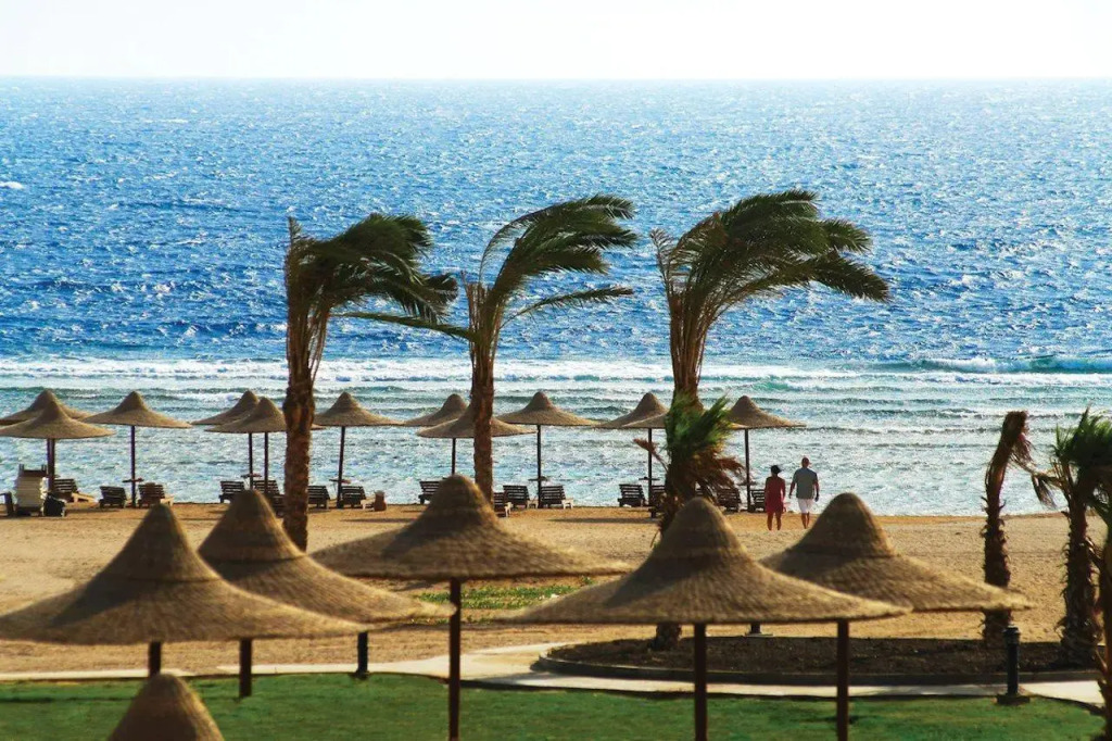 Курортный отель Bliss Nada Beach Resort