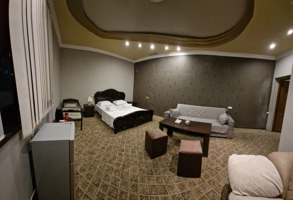 Star Zvartnoc Hotel
