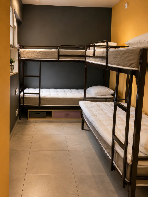 Krysha Hostel