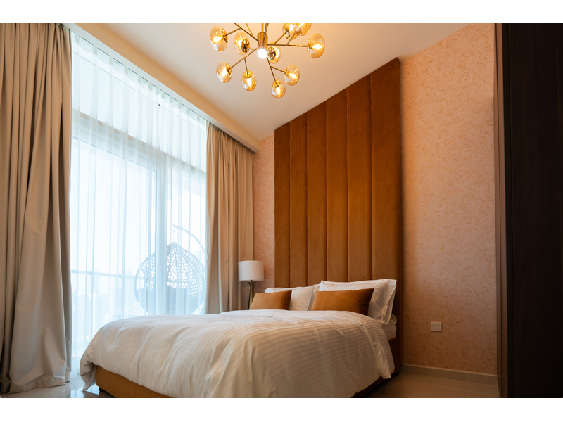 Апартаменты Keyrock Living Reva Residence Premium