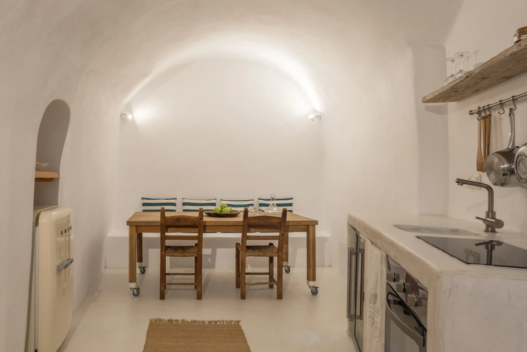 Частный дом White Cellar Cave Houses Oia