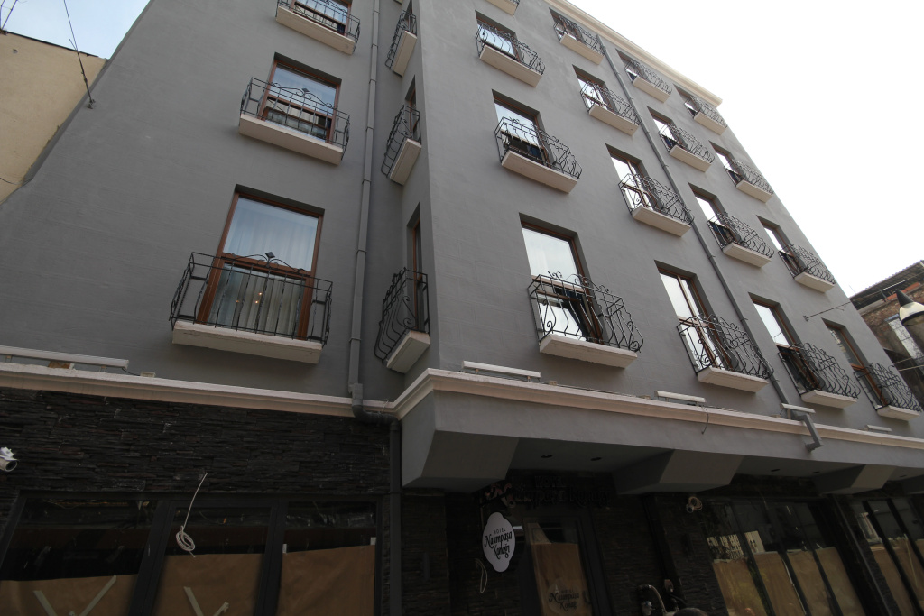 Hotel Naumpasa Konagi